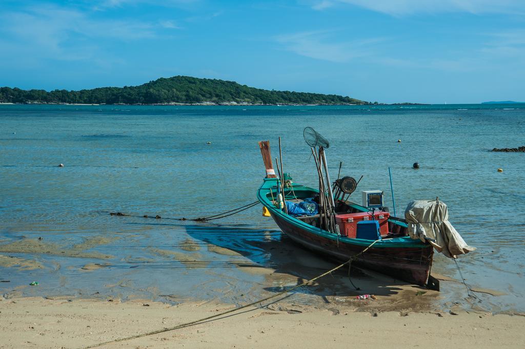 The Title Kr Beach Condotel Rawai Beach Exterior foto